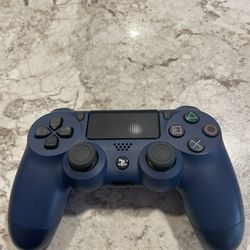 I’m Selling a PS4, 4 video Games, 2 PS4 Controllers (Black,Blue)