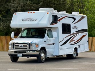 2013 Forest River Sunseeker 24FT