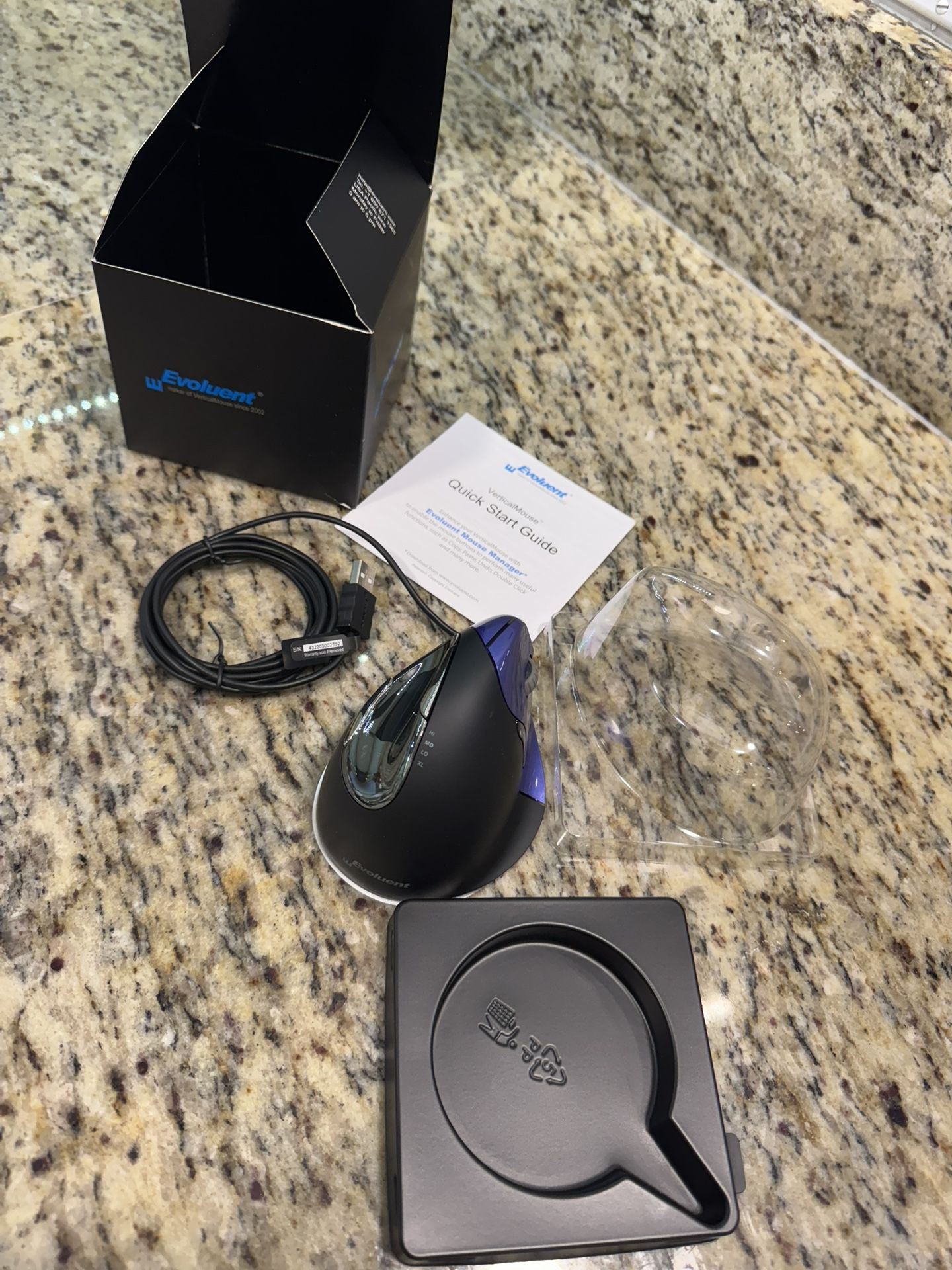 Ergonomic Mouse with Wired USB Connection