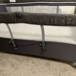 Bed Side Bassinet 