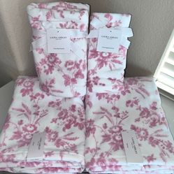 6-NWT LAURA ASHLEY DELPHINE PINK AND WHITE FLORAL TOWELS SET BUNDLE