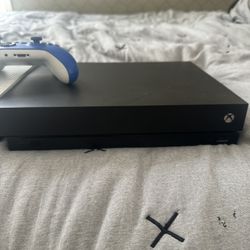 2 Xbox One 1 Controller No HDMI Connections 