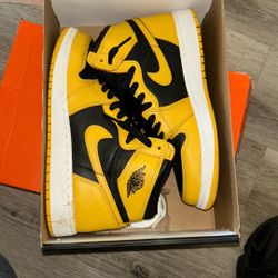 air jordan 1 pollen white and black