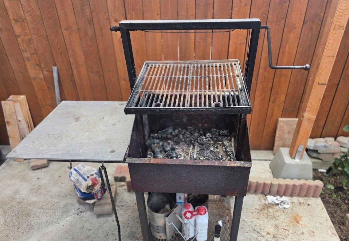 Santa Maria BBQ Grill