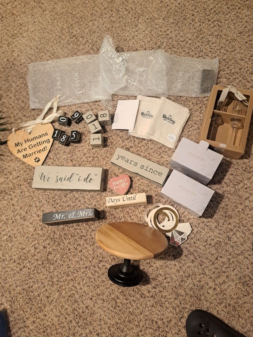 Wedding/Engagement Items