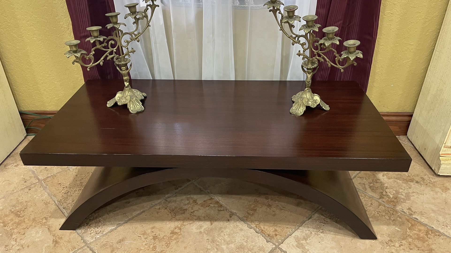 Coffee table $125.00 CASH, TEXT FOR PRICES