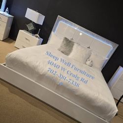 ✨️ King, Cal King, Queen Bed Frame ✨️ Furniture Sectionals, Bedrooms, Dining Avail 