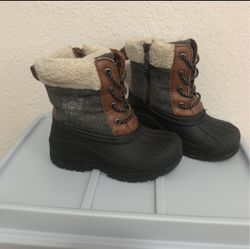 Snow Boots