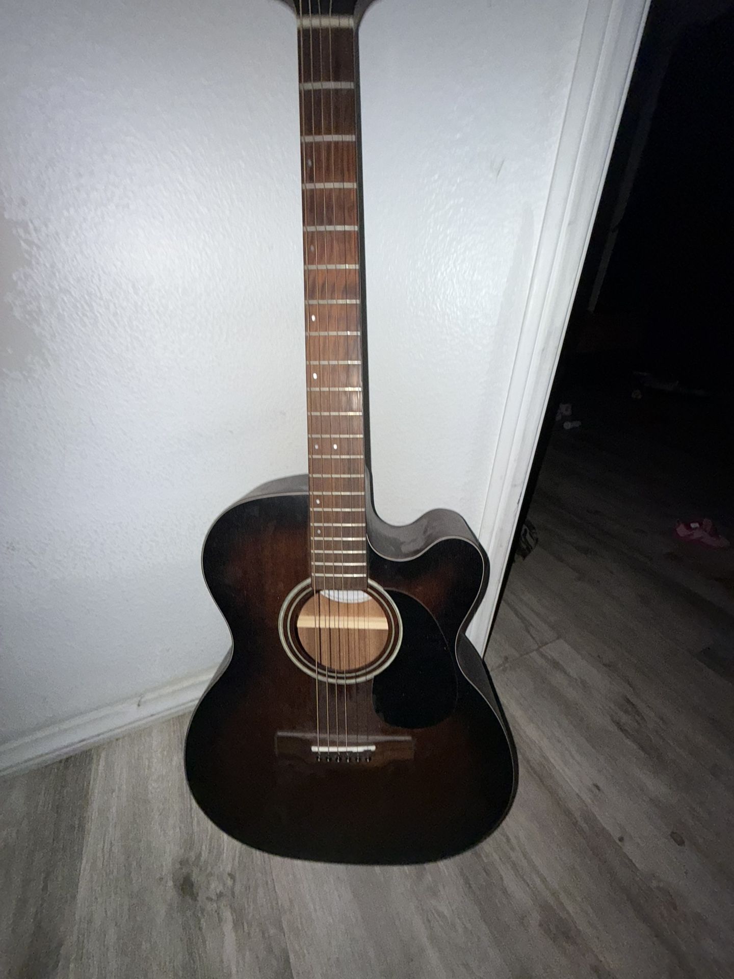 Mitchell Guitar
