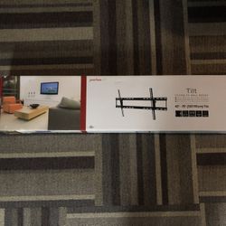 Peerless Tilting TV Wall Mount