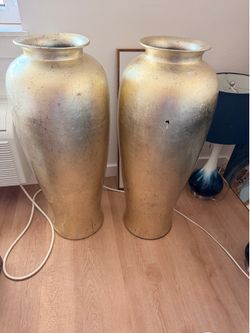 Floor vase set