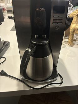 https://offerup.com/redirect/?o=TXIuQ29mZmVl Coffee Maker