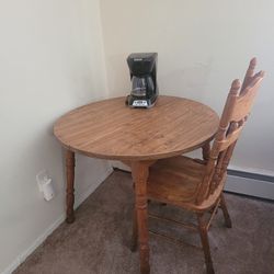 Wooden Dinning Table/Chair 