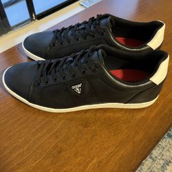 Guess Mens Sneaker