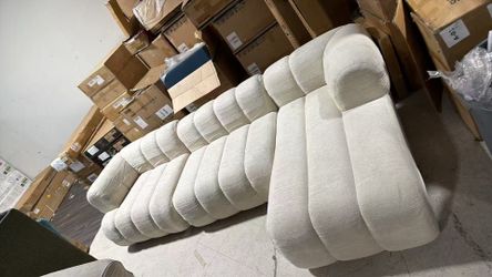 ❤️‍🔥 300 Cm 3-Piece Channel Tufted Chenille Sectional Sofa With Chaise