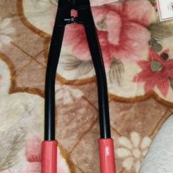 Milwaukee 24 Inch bolt Cutter