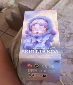 Pop mart skull panda