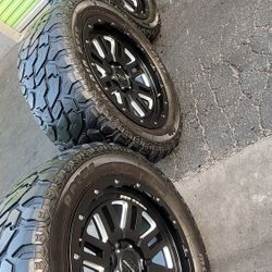 Wheel 20 6 Lugs 33x12.50r20