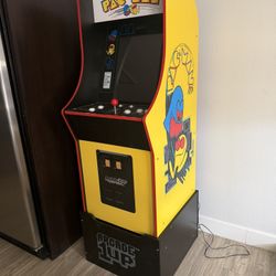 Arcade 1up Pac-Man Machine 
