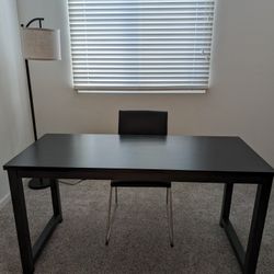 Black Desk/Computer Desk/Office Desk