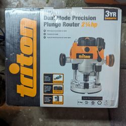 Triton Power Tools 2-1/4HP Dual Mode Precision Plunge Router