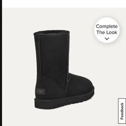 NEW- UGG Boots Classic Short II Black Size 6 Retail $180