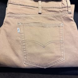 Levi’s 502  42 In Waist