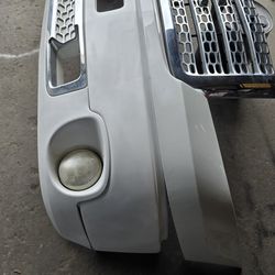 2007 2014 gmc sierra hd 2500 Hd 3500 Front Bumper Oem Used Good quality complete 