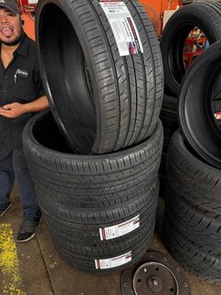 Mastertrack 275/25R26 High Performance Tire β 26 Inch