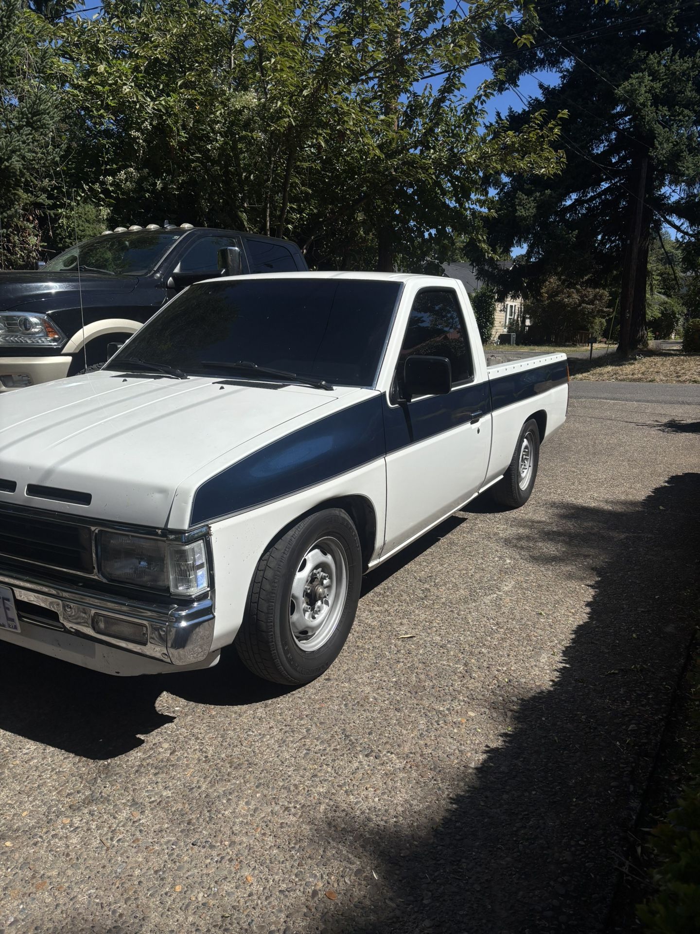 1989 Nissan Pickup