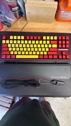 Hexgears wireless keyboard