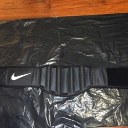 Nike Lifting Belt 