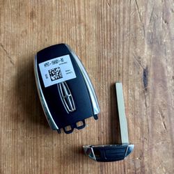 2019-2020 Lincoln Smart Key Fob - 5 Button