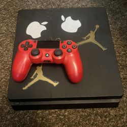 PS4 Slim