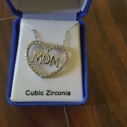 Brand New Cubic zirconia pendants with mom Heart 
