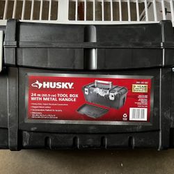Husky Tool Box With Metal Handle 