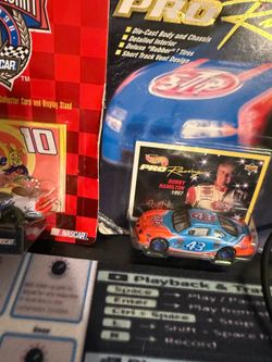 Nascar Replica Hot Wheels Bobby Hamilton + Ricky Rudd