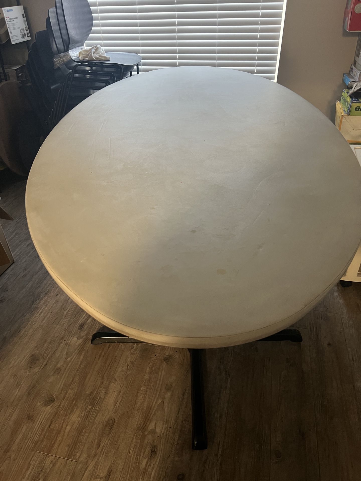 Dinning Room Table