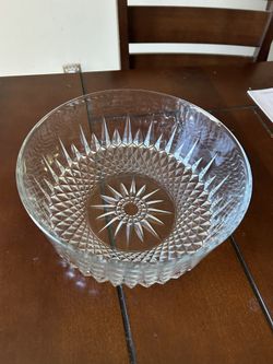  Arcoroc USA Glass Serving Bowl 