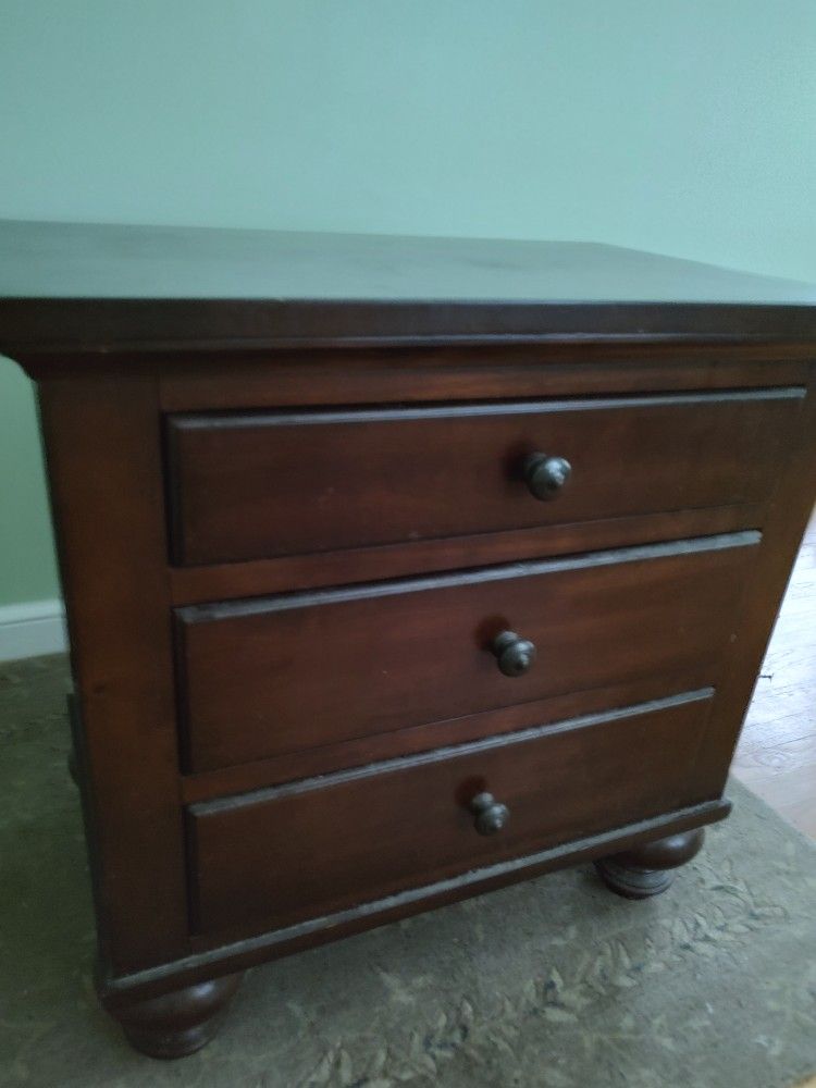 Bedside Table 3 Drawers (Dark Brown)