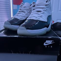 Jordan 11 Black Concord