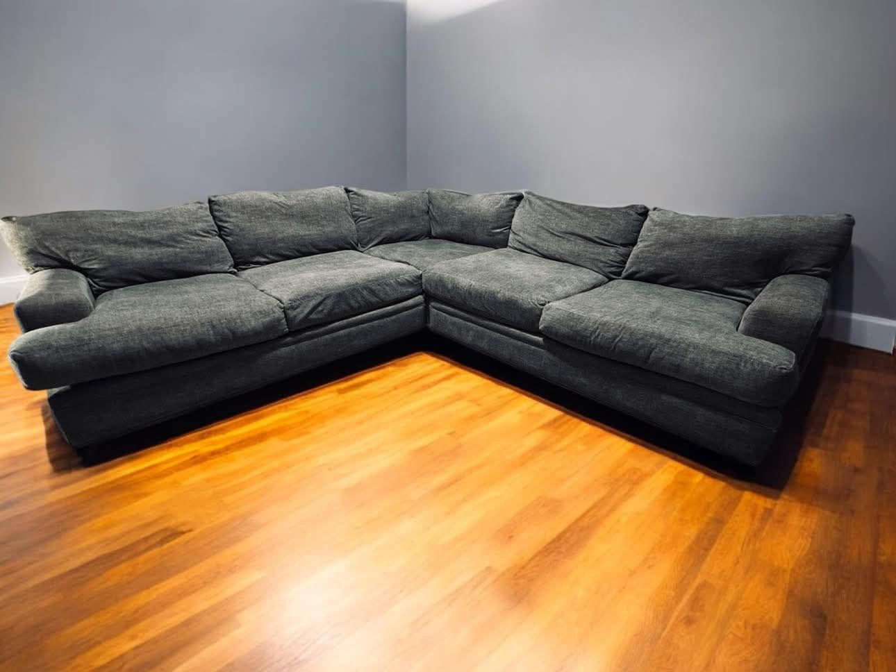 Cindy Crawford - Gray 3 Piece Sectional - FREE DELIVERY