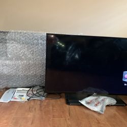 42 Inch LG Smart LED TV 