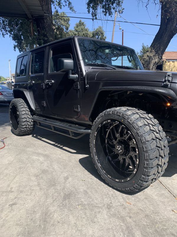 TIS 22x12 WHEELS WITH TIRES FOR JEEP WRANGLER for Sale in Stockton, CA