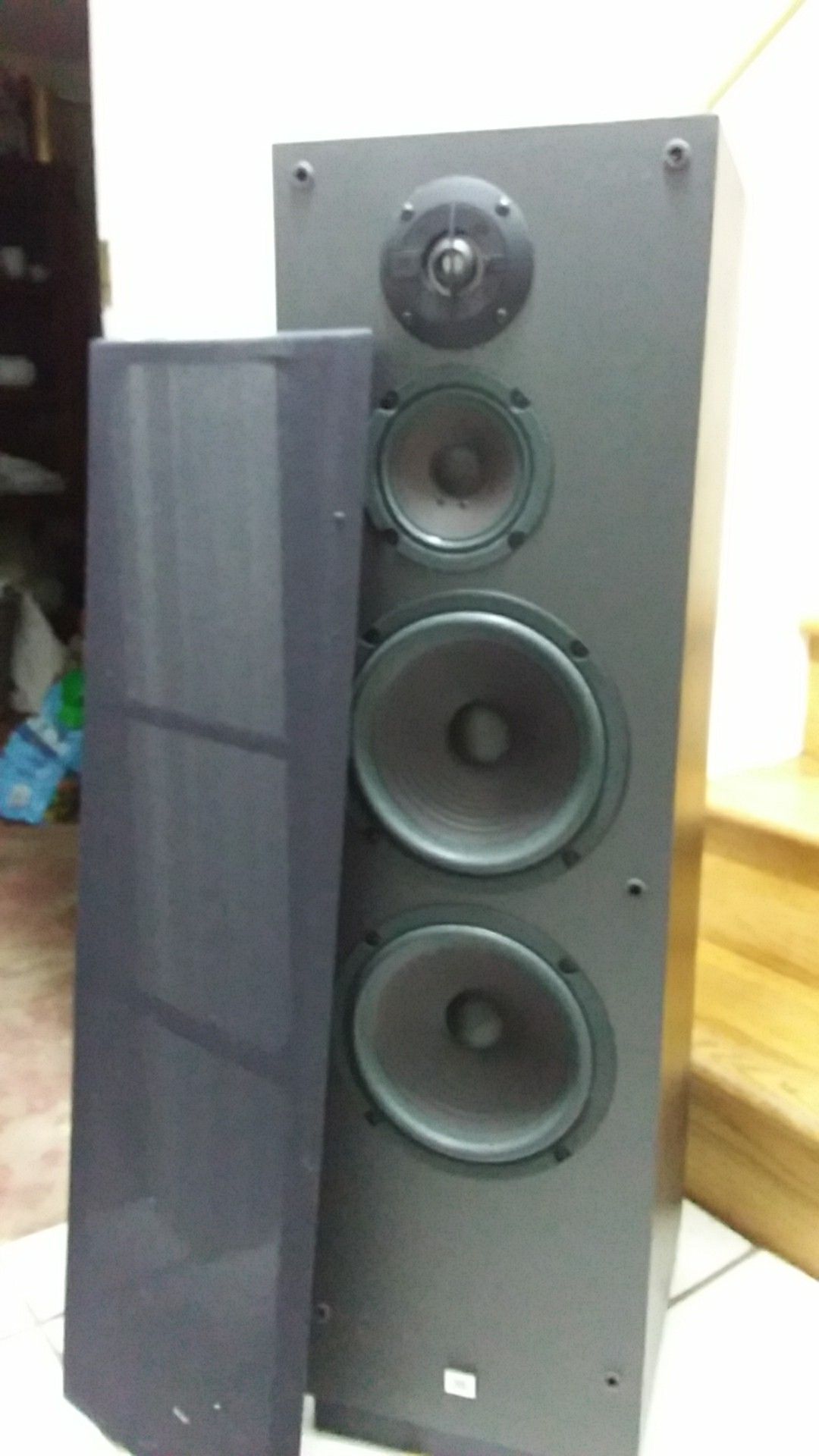 JBL Speakers G500 Black One Pair for Sale in Downers Grove, IL OfferUp