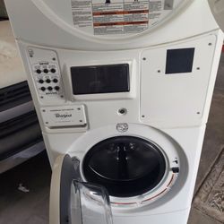lavadora y secadora combo, esta en perfecta condition son tipo commercial 