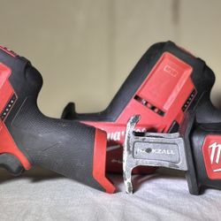 Milwaukee FUEL Sawzall