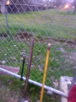 8lb sledge hammer , 3ft pry bar , 12 pry bar.