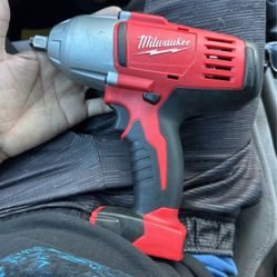 Milwaukee 1/2 Impact Wrench 