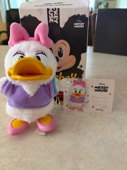 Pop Mart Mickey & Friends Daisy blind box